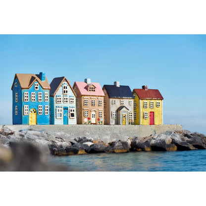 Casa para Velas Visby Amarilla Puerta Roja