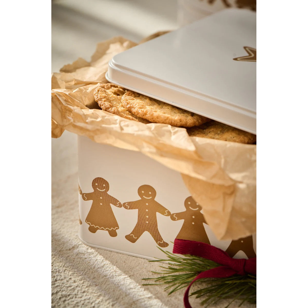 Caja Metálica para Alimentos Pareja Galletas, H: 10,3 L: 17,7 cm