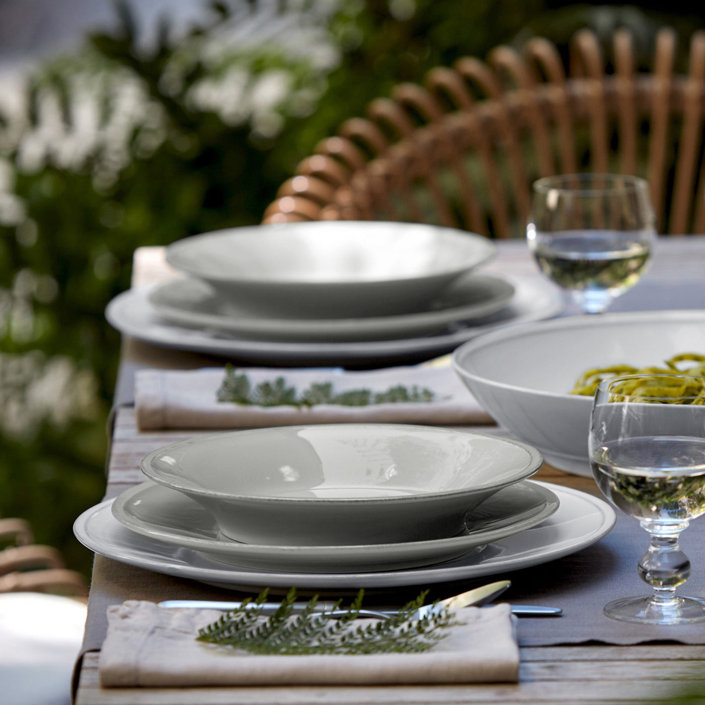6 Platos Fondo Friso Gris 28cm