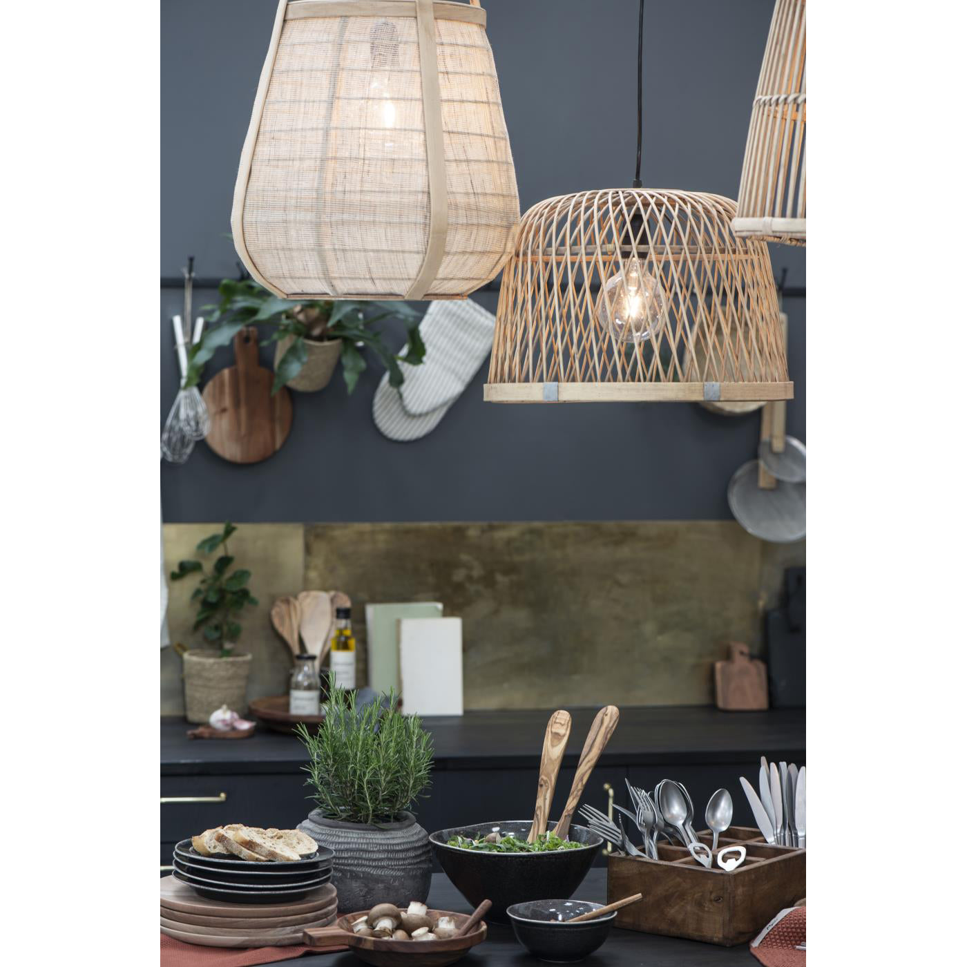 Plato Dunes Antique Black Medium